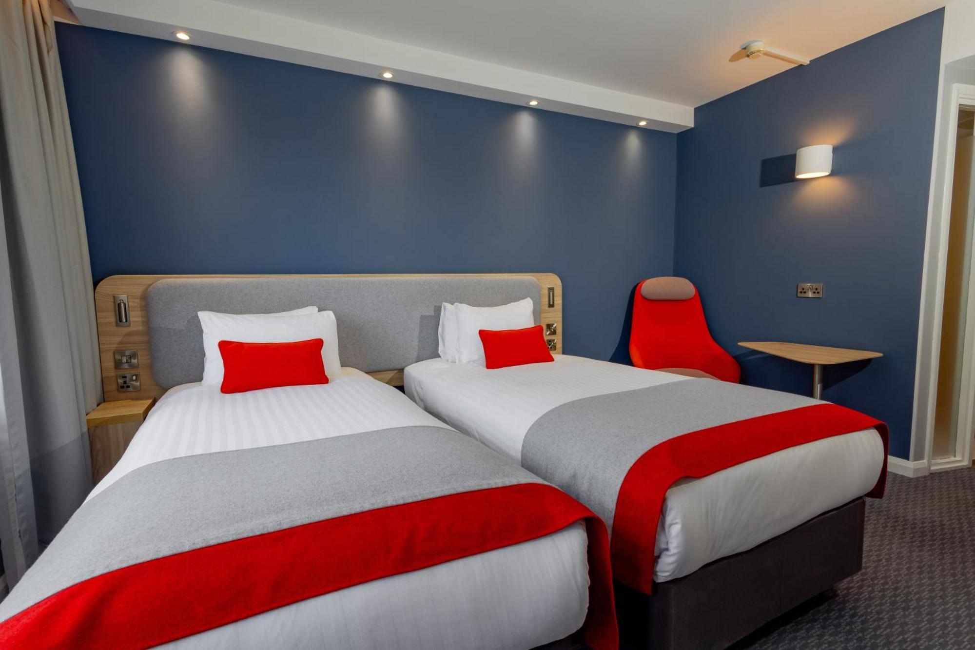 Holiday Inn Express Norwich By Ihg Drayton  Exteriör bild
