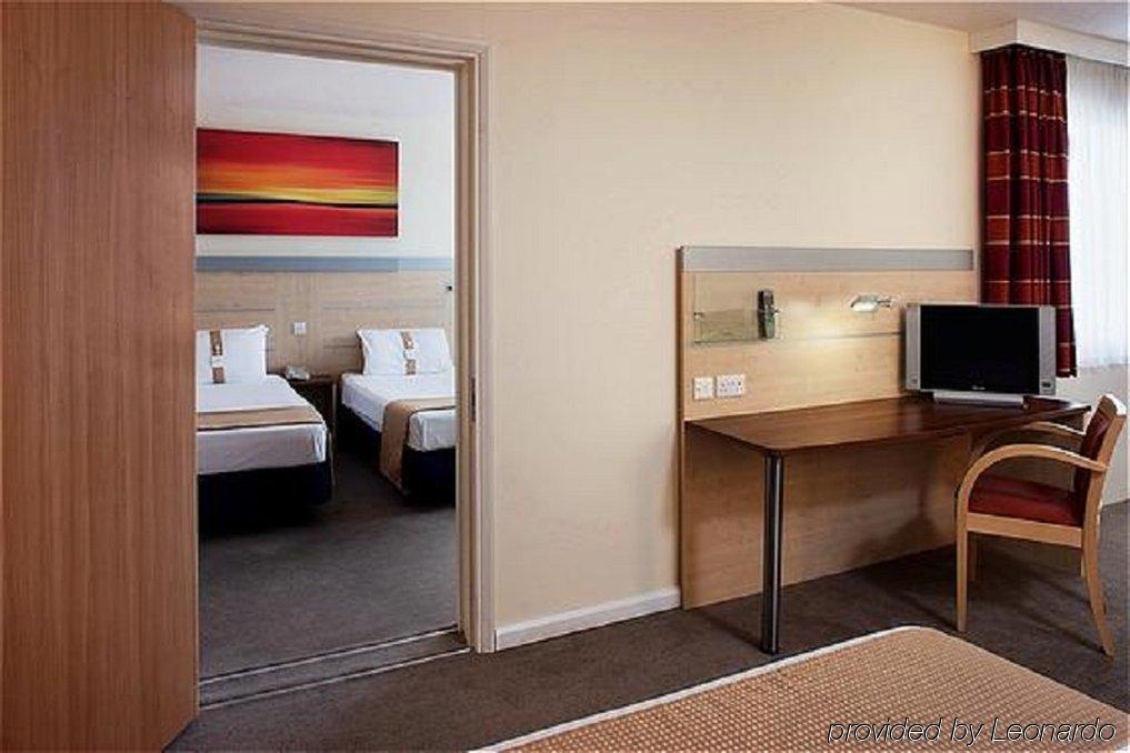 Holiday Inn Express Norwich By Ihg Drayton  Rum bild
